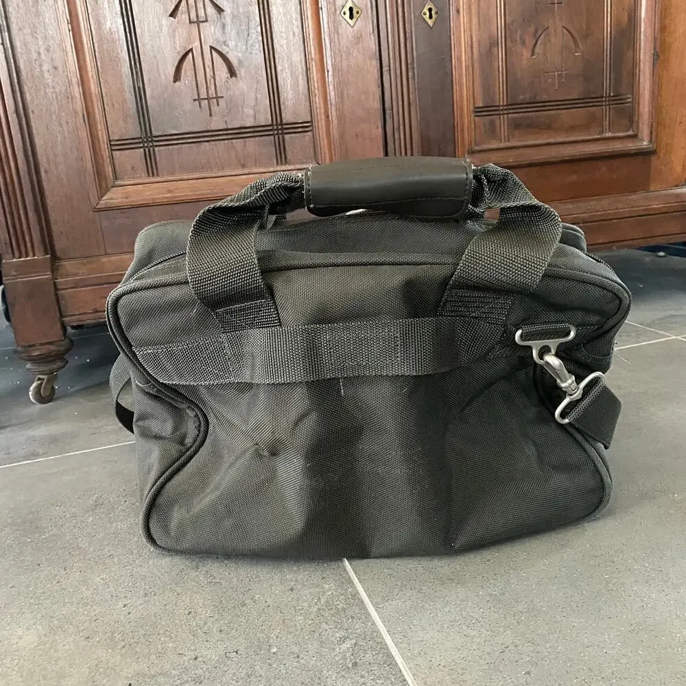Ricardo Beverly Hills Omega Plus Carry‎ On Back Luggage w Shoulder Strap Clean!